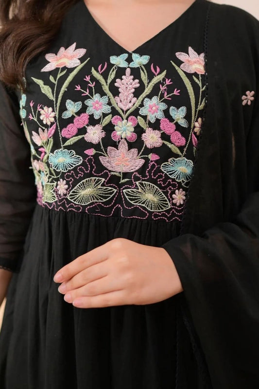 Black Embroidered Anarkali Kurti Pant Set