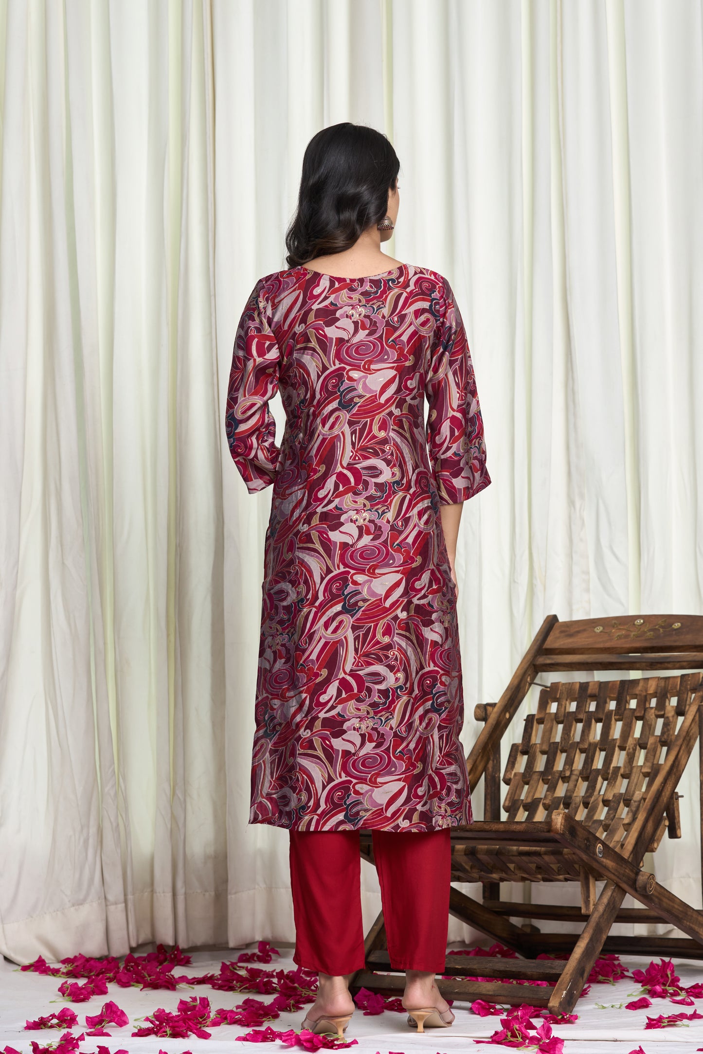 Gulzar Aura – Maroon Floral Printed Straight Kurta Set with Golden Embroidered Dupatta