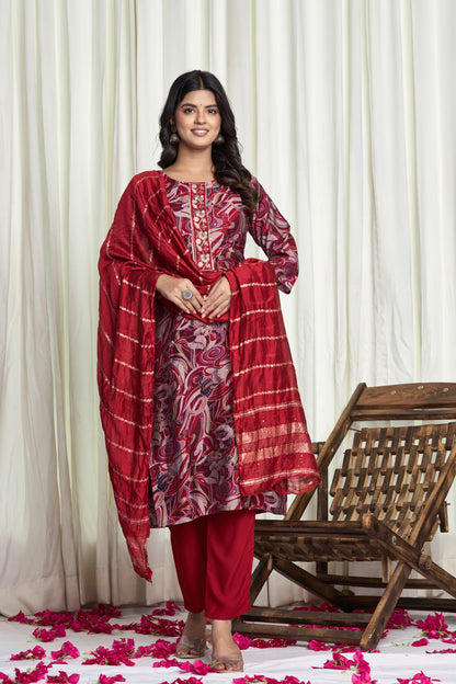 Gulzar Aura – Maroon Floral Printed Straight Kurta Set with Golden Embroidered Dupatta
