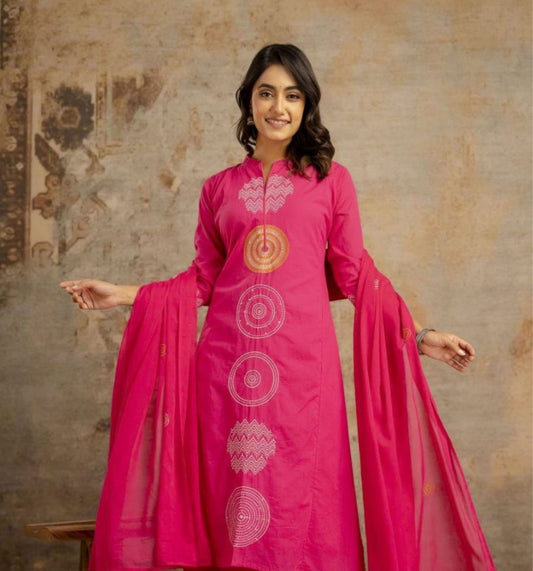 Fuchsia Graphic Motif Cotton Kurta Pant Set with Dupatta