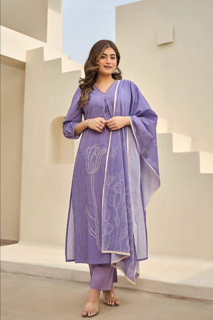 Lavender Embroidered Kurta Set with Dupatta