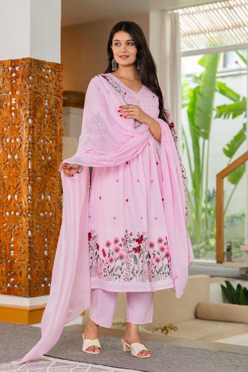 Ivory Floral Embroidered Cotton Kurta Set Elegant Style