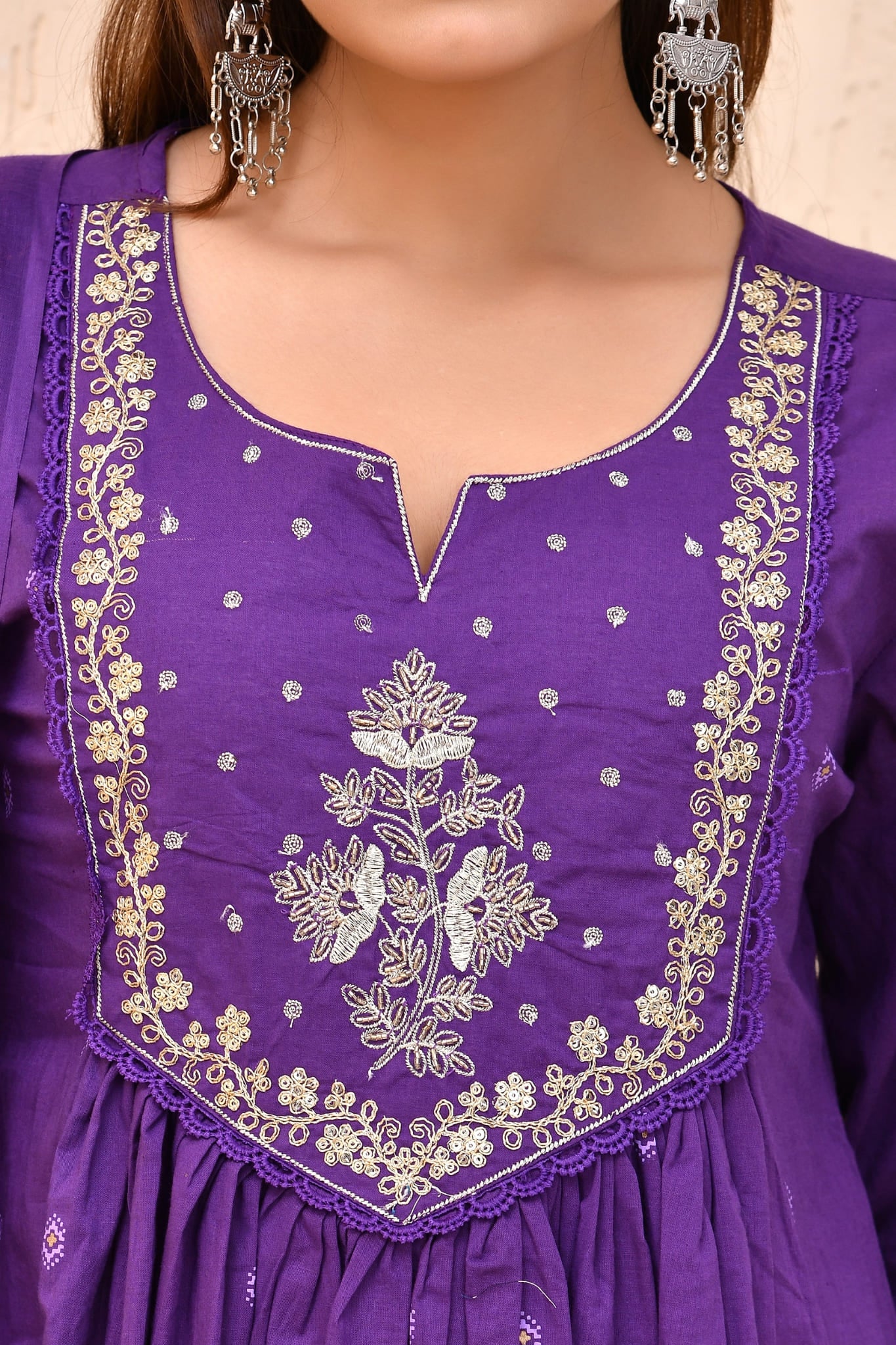 kurta embroidery work