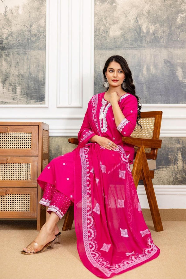 Pink Embroidered Cotton Kurta Set with Border Dupatta